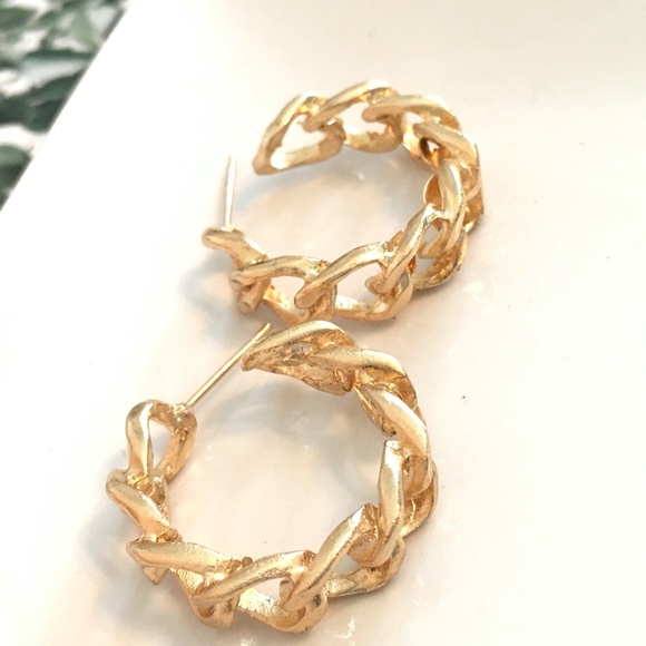 Gold Chain Hoop Earrings - Picture 4 of 5